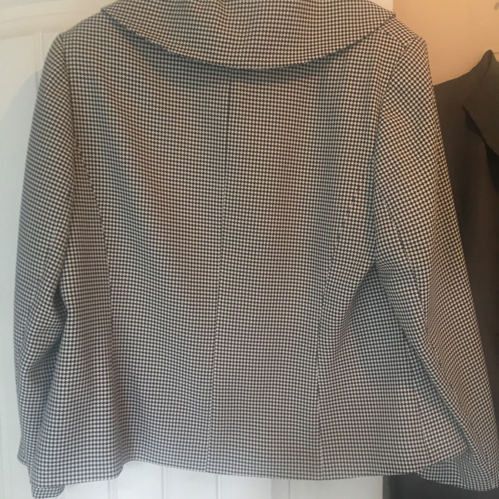 Suit Jacket 16w - Picture 3 of 4